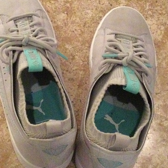 Gray  & mint green puma - Picture 7 of 7